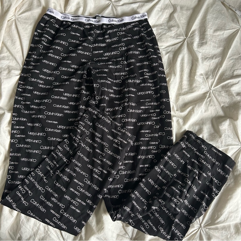 Calvin Klein Womens Small Black and White Straight Leg Lounge Pants